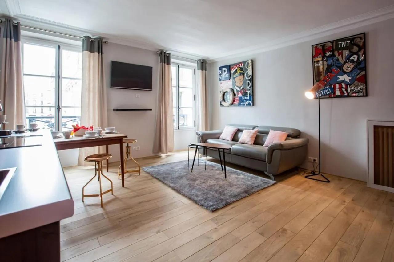 Apartment Spacious And Charming 2 Bedroom Flat A Madeleine Paris